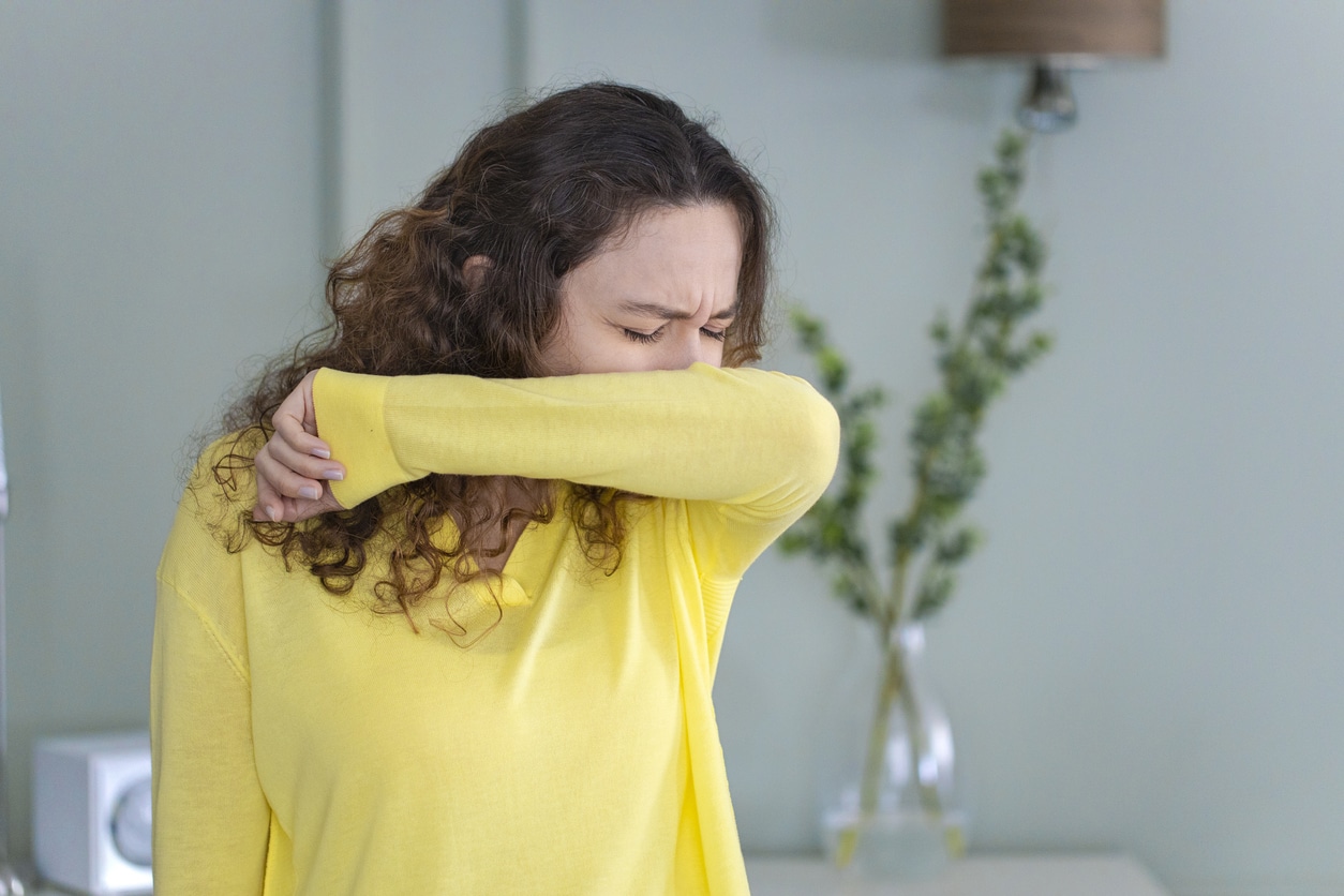 How To Manage Indoor Allergy Triggers: Dust Mites, Pet Dander and Mold